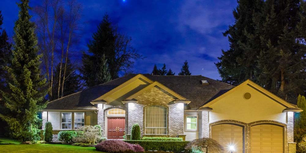 Include-Spotlights-and-Landscape-Lighting-in-Your-Outdoor-Living-Space