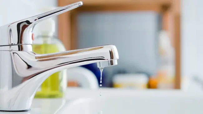 Tighten That Dripping Faucet Right Away