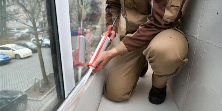 Sealing Windows and Doors with Caulk Sealing Windows and Doors with Caulk