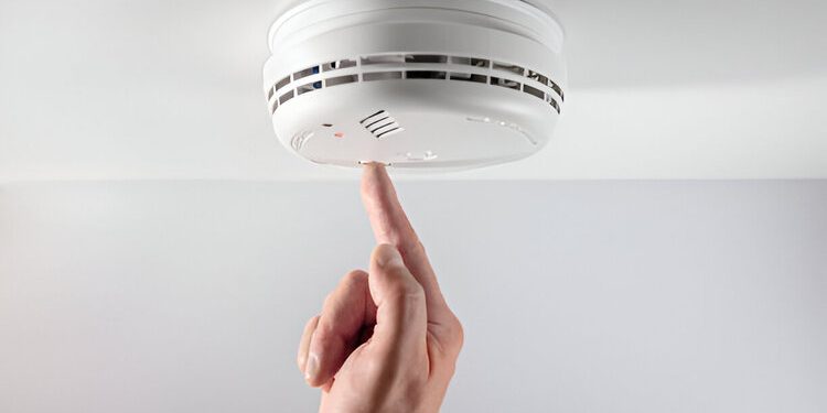 Two Home Safety Tasks You Might Be Forgetting 